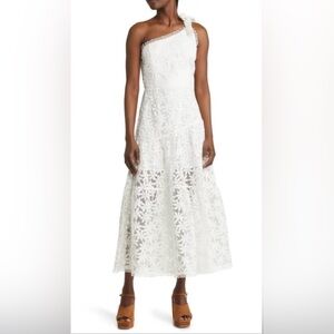 Elegant White Lace Maxi Dress